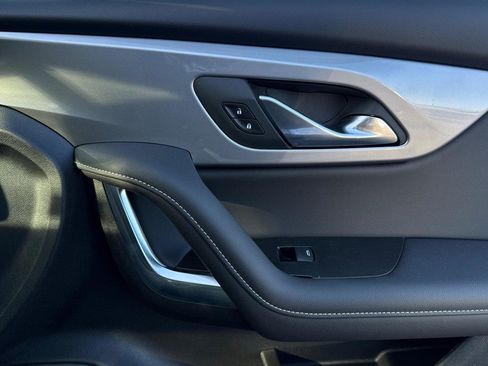 New 2026 Chevrolet Blazer LT image 23