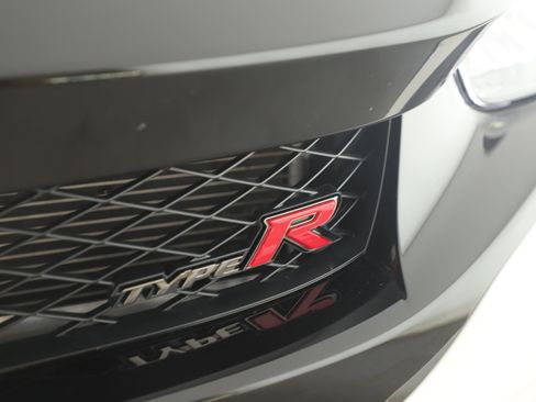 Used 2021 Honda Civic Type R image 6