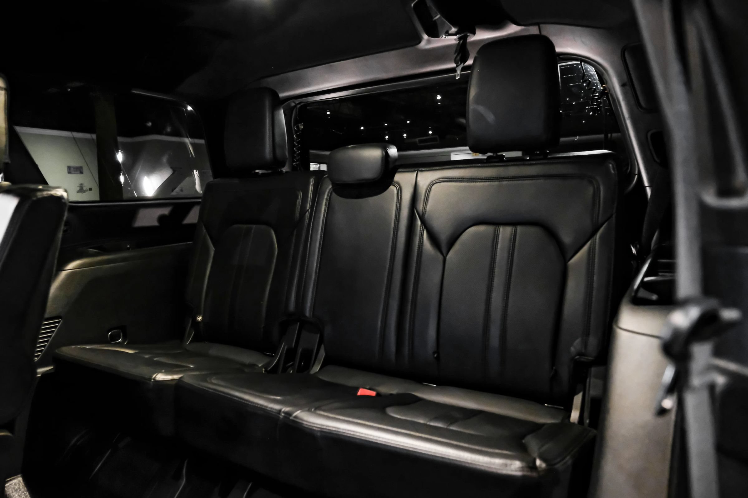 Used 2021 Ford Expedition Limited RWD image 33