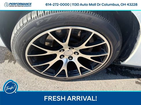 Used 2010 Dodge Challenger R/T RWD image 10