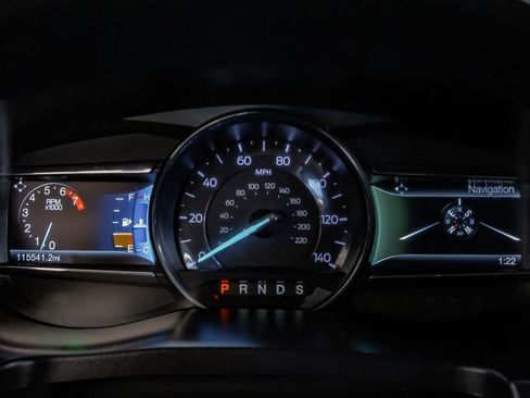 Used 2017 Ford Explorer XLT w/ Equipment Group 202A image 18