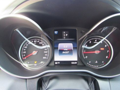 Used 2018 Mercedes-Benz C 300 Sedan image 14
