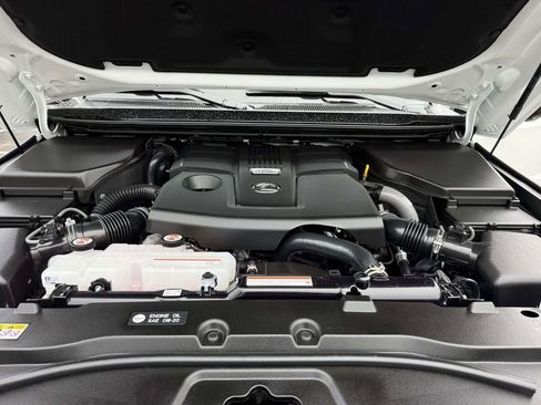 Used 2025 Lexus GX 550 image 26