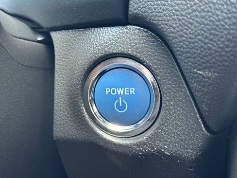 Used 2022 Toyota RAV4 XSE image 21