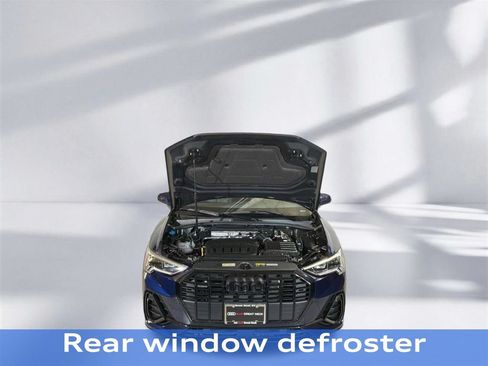 Used 2023 Audi Q3 2.0T Premium w/ Black Optic Sport Package AWD/4WD image 17
