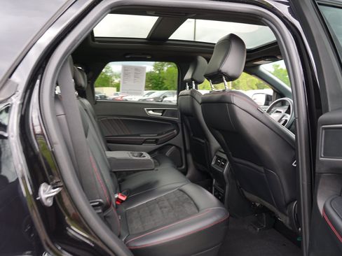 Used 2024 Ford Edge ST-Line AWD/4WD image 29