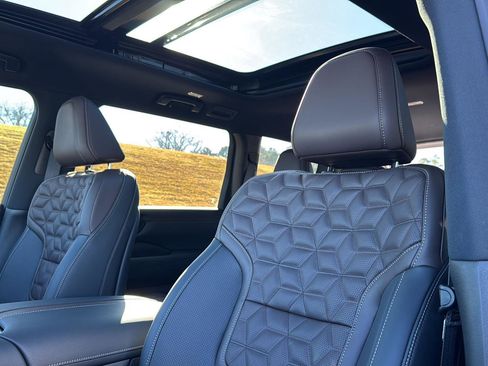 New 2026 Nissan Armada Platinum image 26