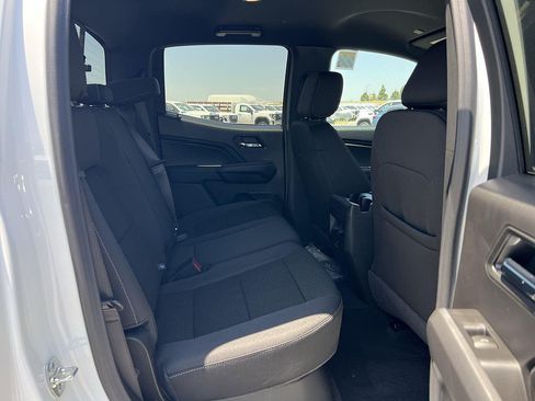 New 2026 GMC Canyon Elevation w/ LPO, Black Badging Package RWD image 28