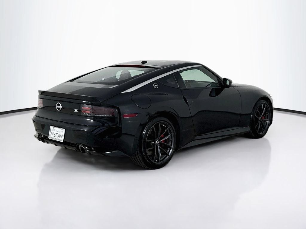 Used 2024 Nissan Z Performance w/ Floor Mat Package RWD image 8