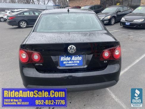 Used 2009 Volkswagen Jetta S image 6