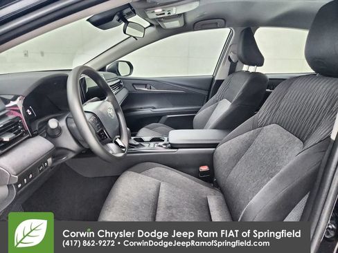 Used 2026 Toyota Camry LE FWD image 18