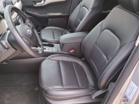 Used 2020 Ford Escape SEL FWD image 16