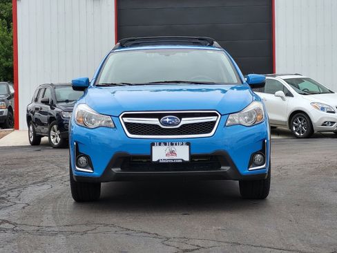 Used 2016 Subaru Crosstrek 2.0i Limited AWD/4WD image 6