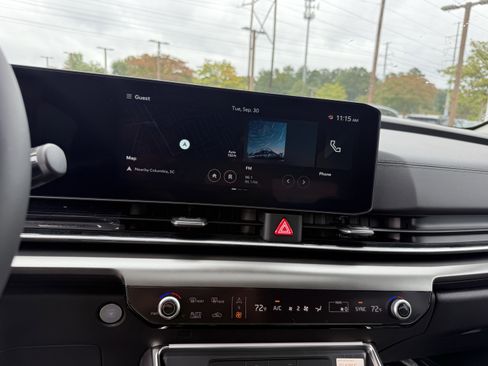 New 2026 Kia Carnival SX Prestige image 9