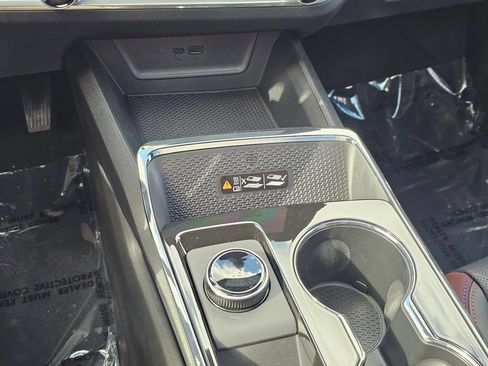 New 2026 Chevrolet Equinox RS AWD/4WD image 33