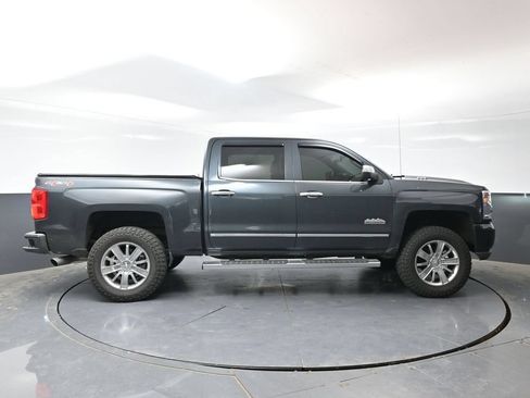 Used 2017 Chevrolet Silverado 1500 High Country AWD/4WD image 3