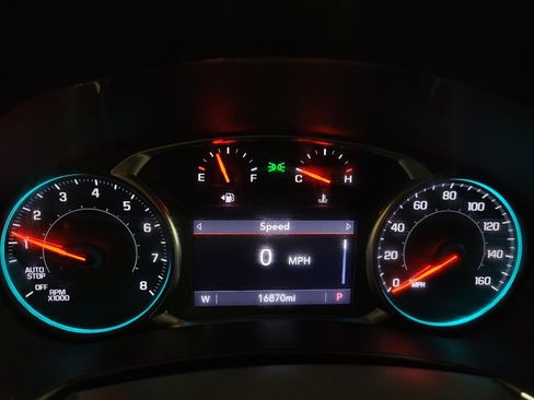Used 2023 Chevrolet Equinox LT FWD image 23