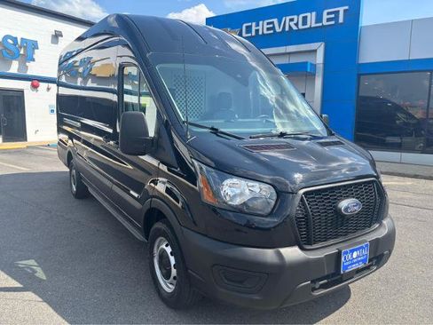 Used 2023 Ford Transit 250 148 High Roof Extended w/ Load Area Protection Package RWD image 17