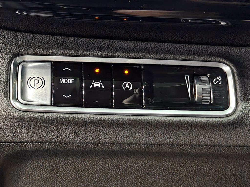 Used 2026 Buick Envision Avenir AWD/4WD image 12