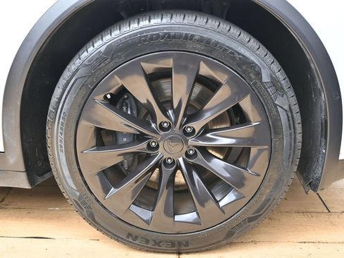 Used 2021 Tesla Model X Long Range AWD/4WD image 13