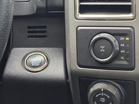 Used 2020 Ford F150 Raptor w/ Equipment Group 802A Luxury image 18