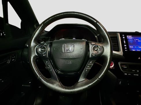 Used 2019 Honda Ridgeline Black Edition image 10