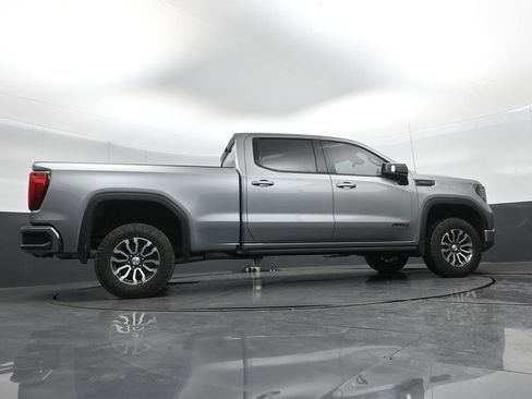 Used 2023 GMC Sierra 1500 AT4 w/ Technology Package image 33
