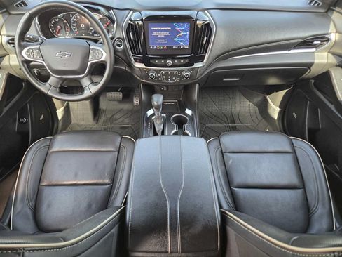 Certified 2023 Chevrolet Traverse Premier w/ Redline Edition FWD image 25