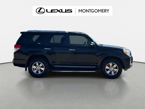 Used 2013 Toyota 4Runner SR5 w/ Convenience Pkg RWD image 2