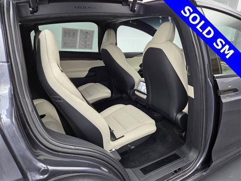 Used 2023 Tesla Model X image 22