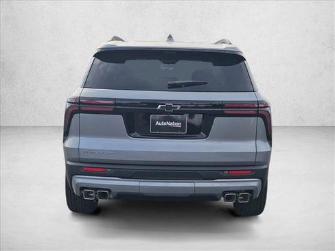 New 2026 Chevrolet Traverse LT w/ Driver Confidence Package image 8