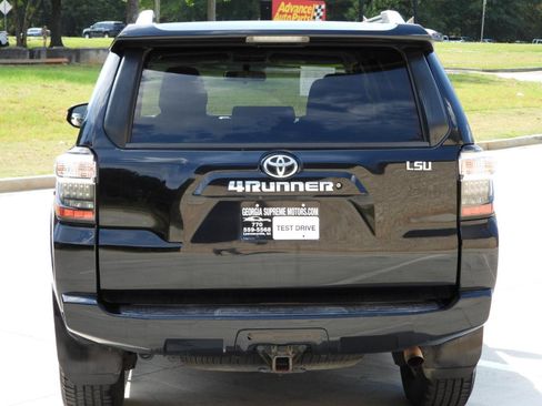 Used 2016 Toyota 4Runner 2WD SR5 image 26