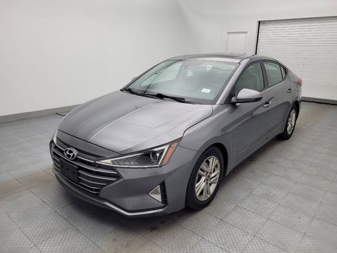 Used 2020 Hyundai Elantra Value Edition FWD image 2