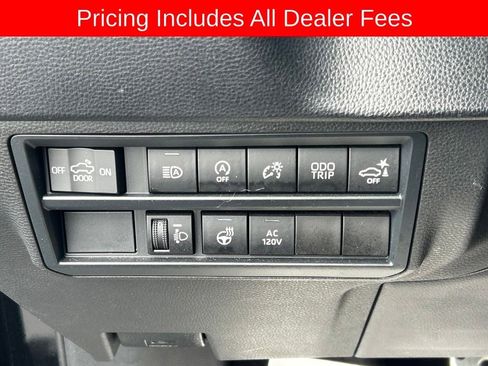 Used 2022 Toyota Tundra SR5 RWD image 6