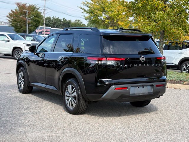 Certified 2026 Nissan Pathfinder SL AWD/4WD image 6