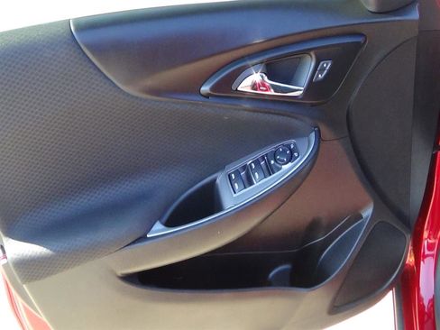 Used 2024 Chevrolet Malibu LT image 15