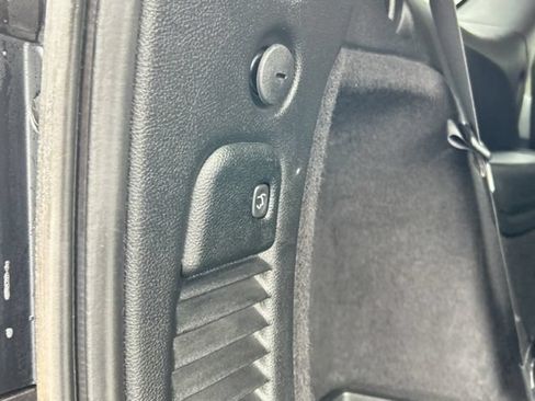 Used 2018 Dodge Durango GT AWD/4WD image 11