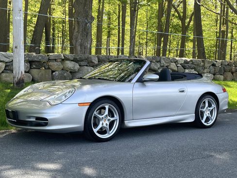 Used 2002 Porsche 911 Carrera RWD image 31