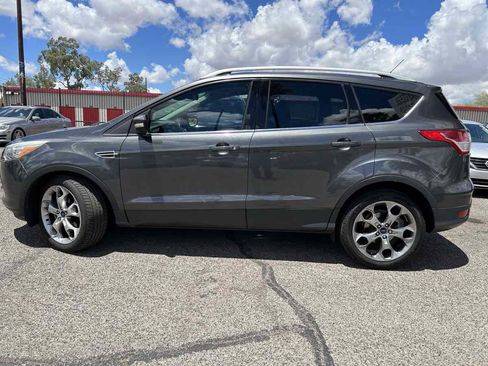 Used 2015 Ford Escape Titanium w/ Equipment Group 301A FWD image 2
