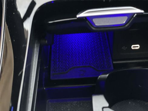 Used 2023 Mercedes-Benz C 300 4MATIC Sedan image 31