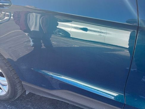 Used 2020 Ford Edge Titanium w/ Equipment Group 301A image 5