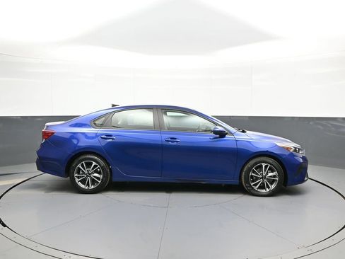 Certified 2023 Kia Forte LXS image 5