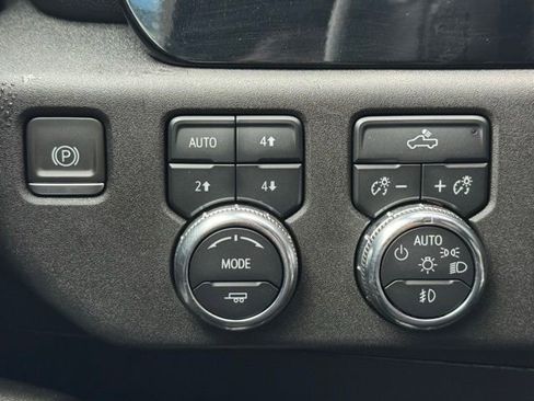 Certified 2023 GMC Sierra 1500 Elevation w/ X31 Off-Road Package AWD/4WD image 28