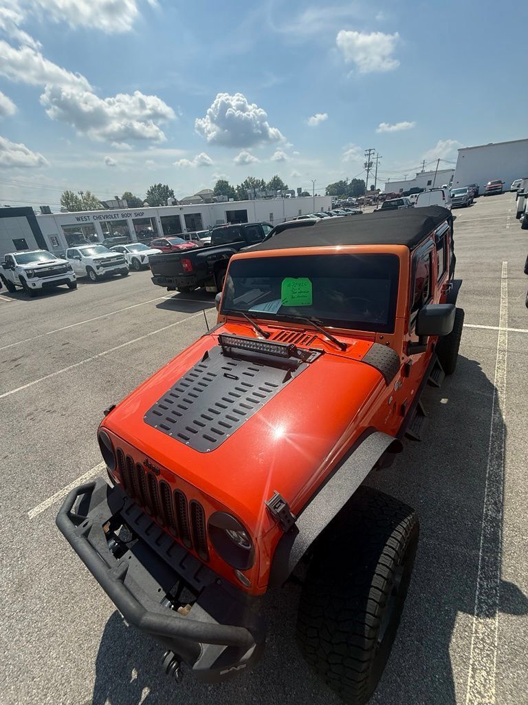 Used 2015 Jeep Wrangler Unlimited Sport w/ Quick Order Package 24S AWD/4WD image 5