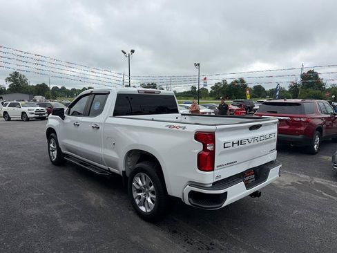 Used 2022 Chevrolet Silverado 1500 Custom AWD/4WD image 7