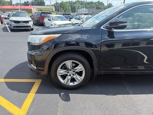 Used 2015 Toyota Highlander Limited Platinum AWD/4WD image 11