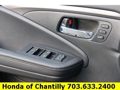 Used 2025 Honda Ridgeline RTL image 17