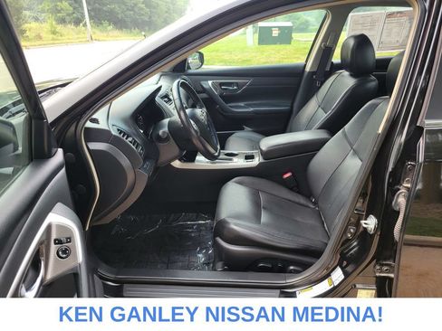 Used 2013 Nissan Altima 2.5 SL w/ 2.5 Moonroof Pkg FWD image 38