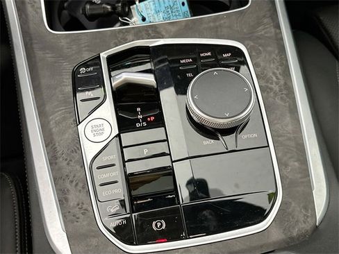 Used 2025 BMW X5 xDrive40i image 16