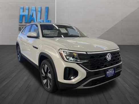 New 2026 Volkswagen Atlas Cross Sport SE image 7